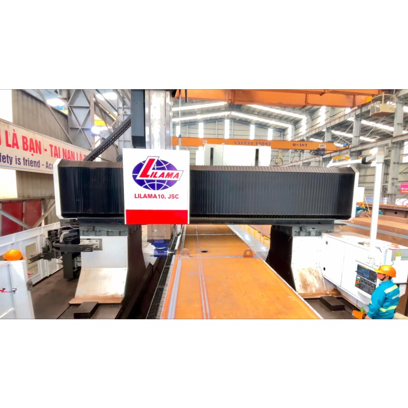 LILAMA 10 enhances its extra-large and heavy-duty machining capabilities with the Taikan HG-M32120H CNC gantry milling machine.